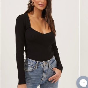 Rosa scoop neck cutout sweater - ASTR